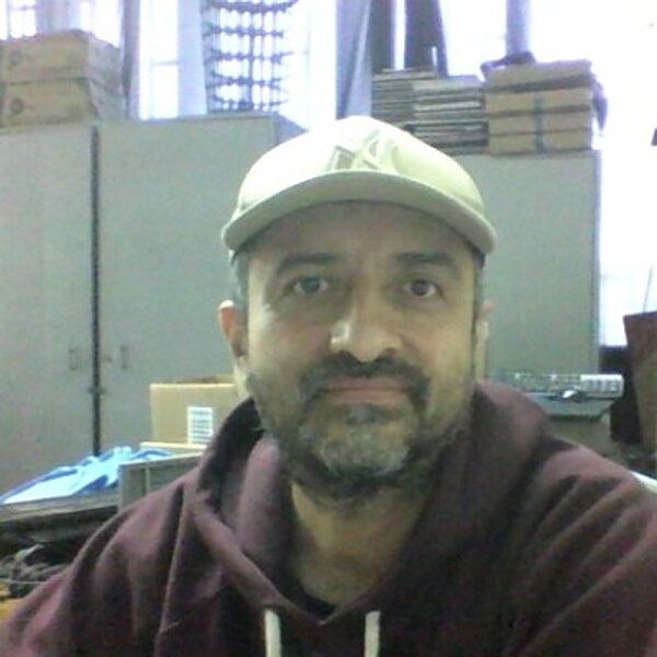 Retrato de Álvaro Ángel Molina